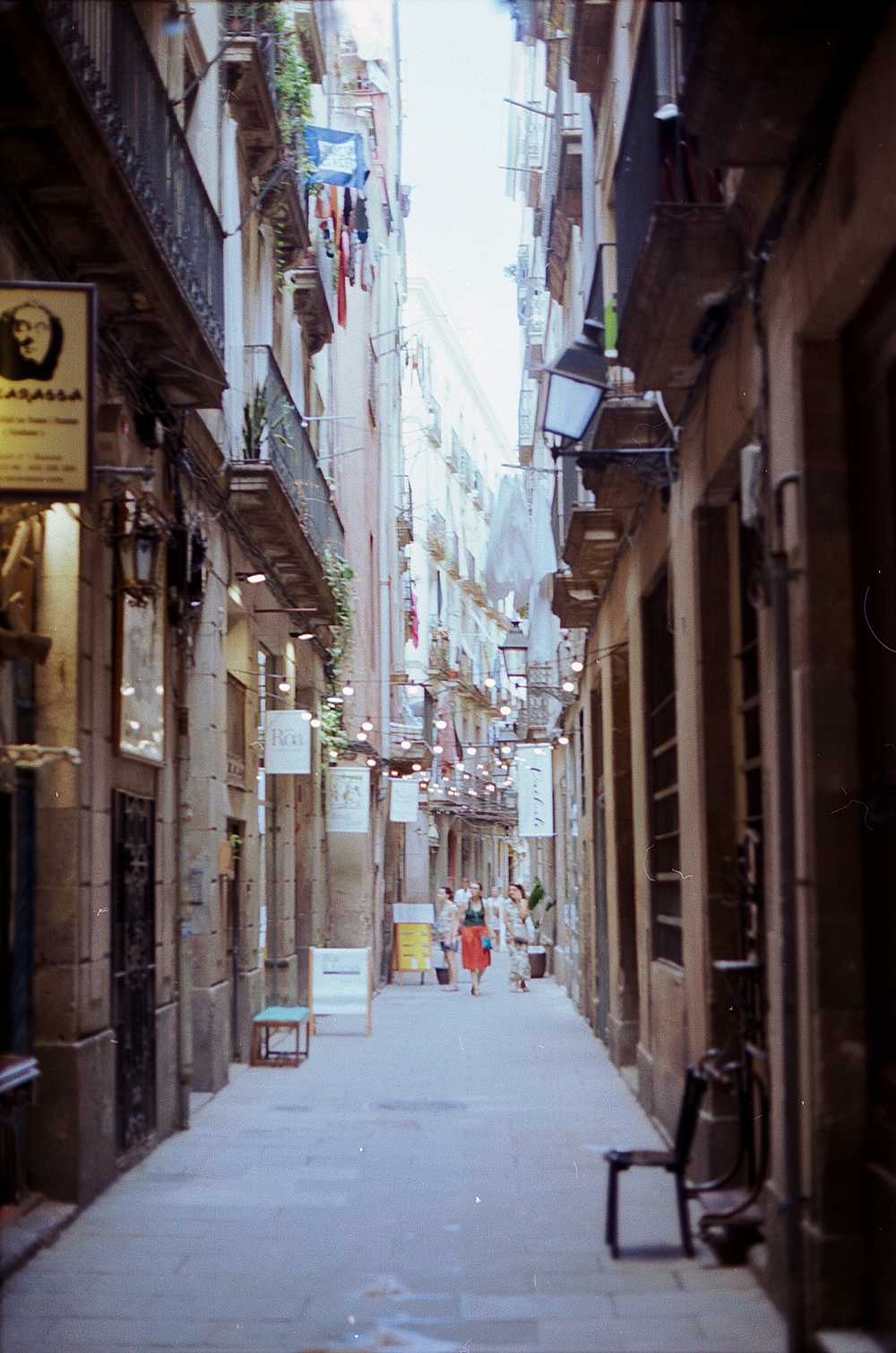 alley